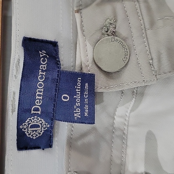 DEMOCRACY "AB"SOLUTION CAMO UTILITY CROP - Picture 4 of 6